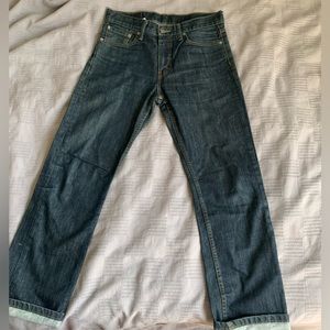 Levi’s 513 jeans